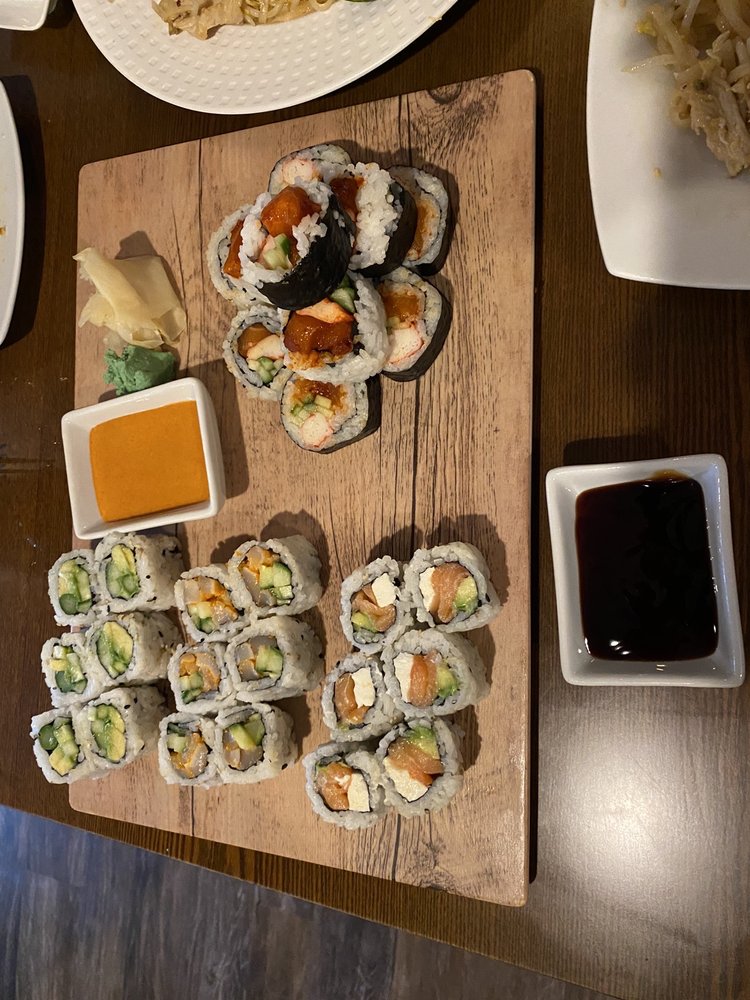 Kome Thai & Sushi Bistro