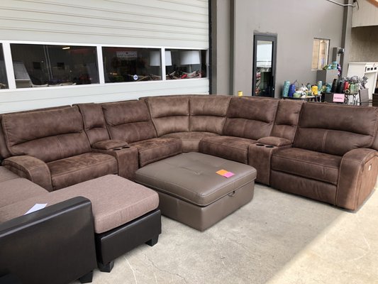 Encore Home Furnishings 2730 Ne Bunn Rd Mcminnville Or Furniture Photos 10