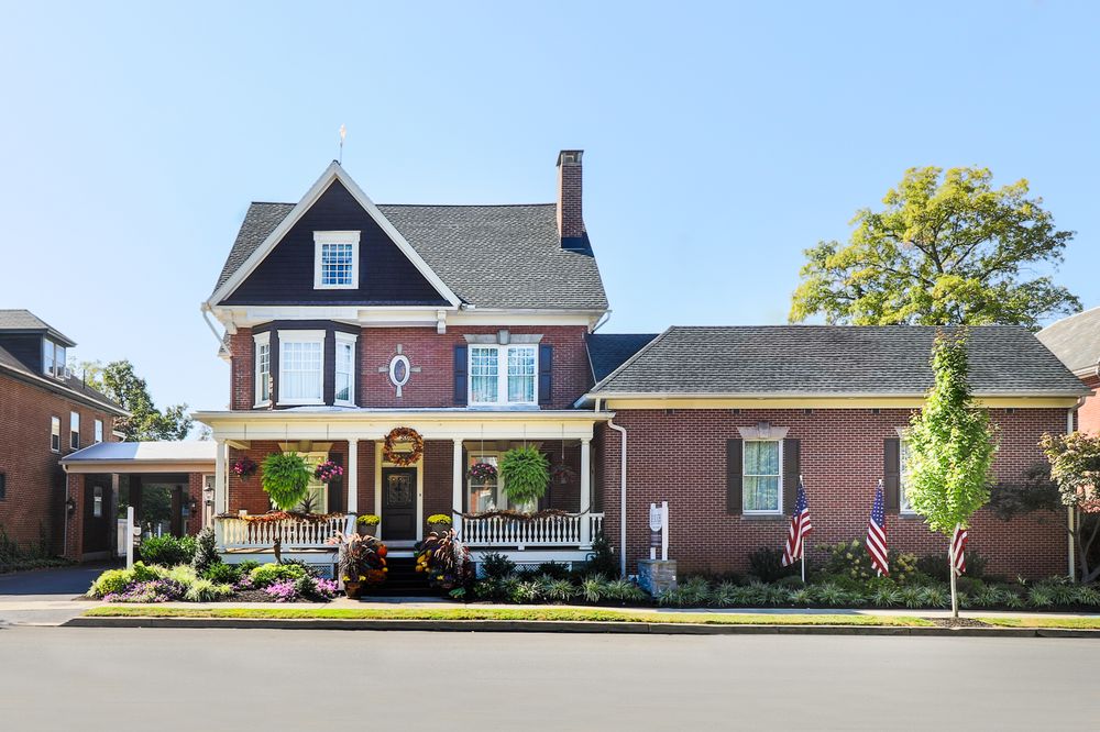 Buch Funeral Home - Lititz