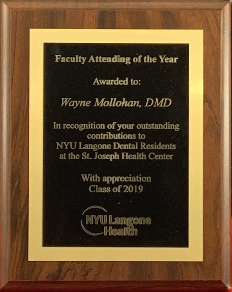 image of business Mollohan Wayne, DMD