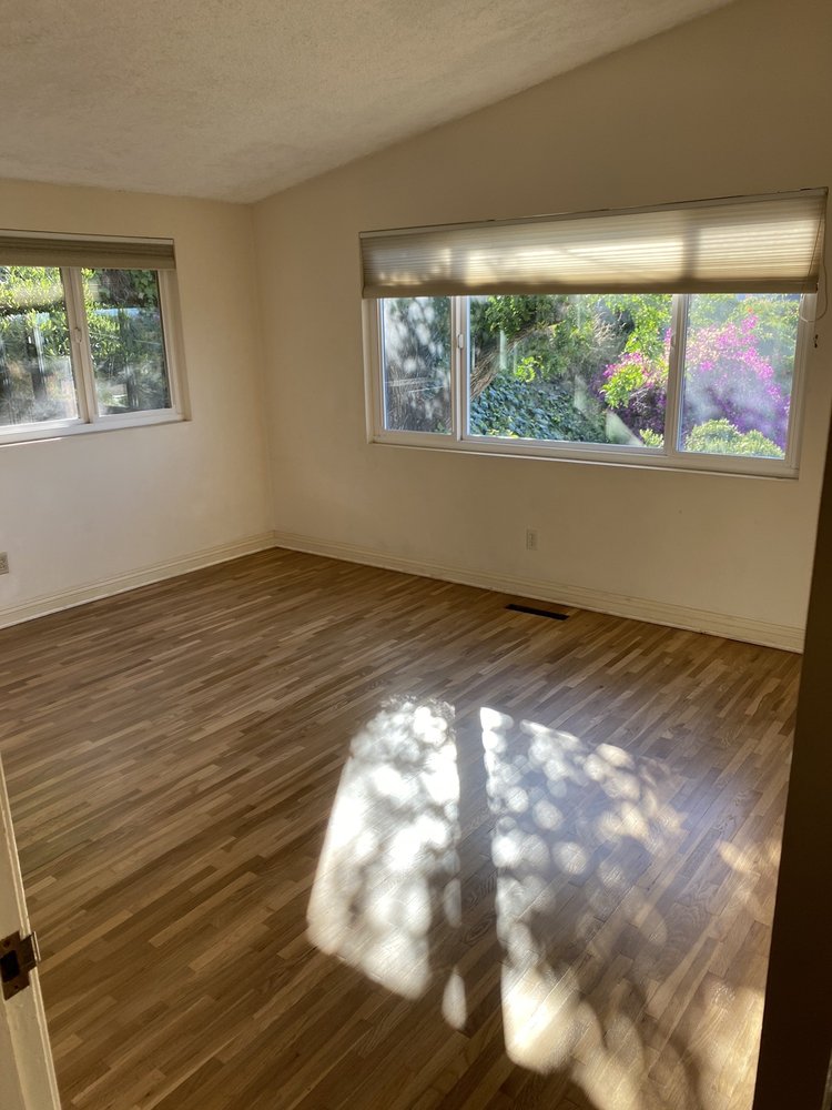 image of business Maxwell Brothers Flooring America
