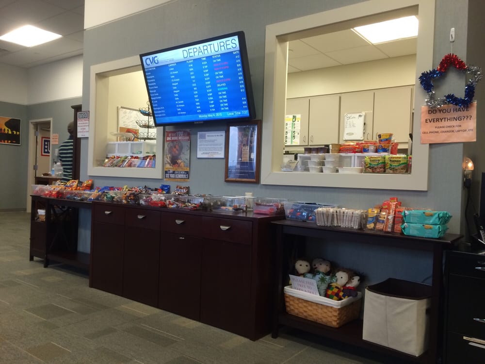 USO Lounge 11 Photos Airport Lounges Hebron, KY Phone Number Yelp