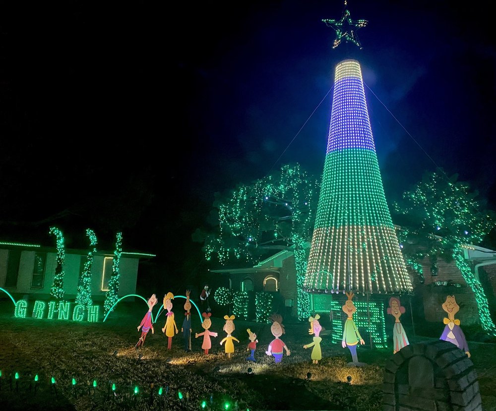 Diamond Loch Christmas Lights Display