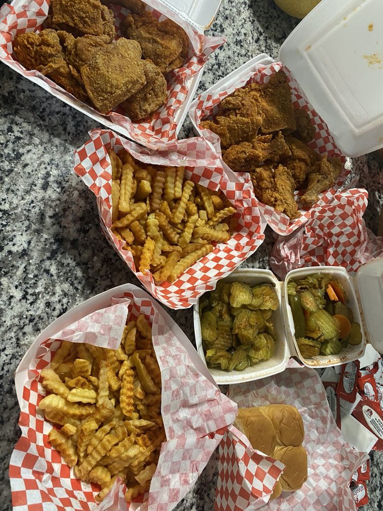 Royal Fried Chicken and Seafood