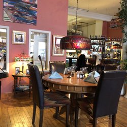 Wall Street Gallery And Bistro 13 Photos Pizza 14 Brodhead St Photo Of Wall Street Gallery And Bistro Mazomanie Wi United States Inside