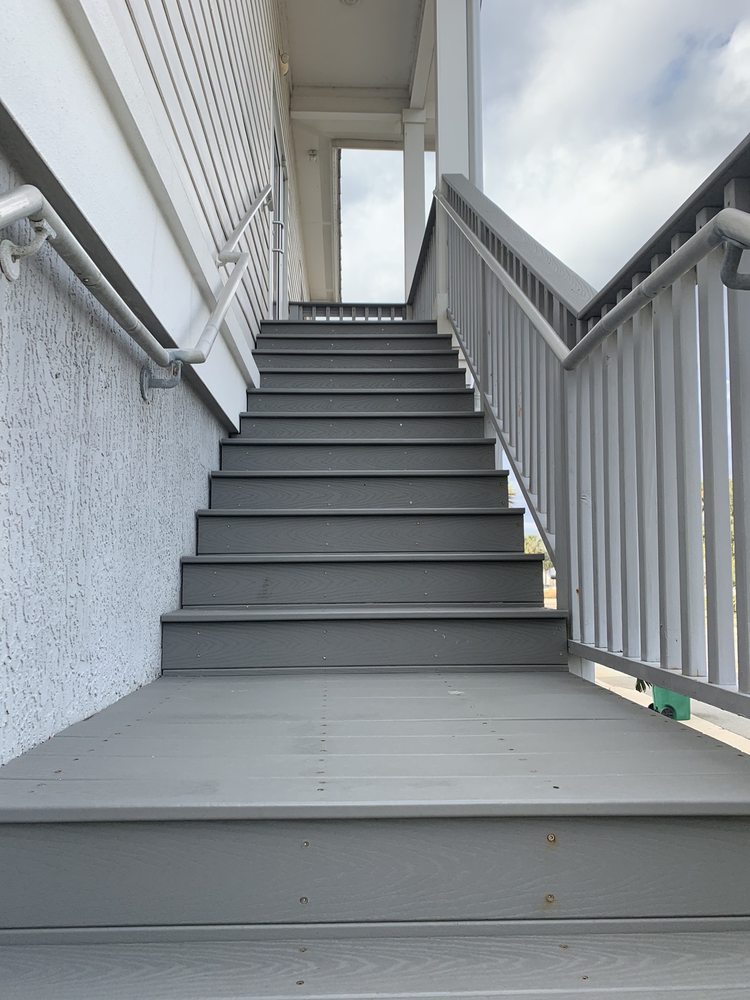 image of business Paul R Hinder