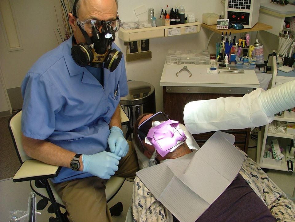 image of business Robbins Eugene K DDS