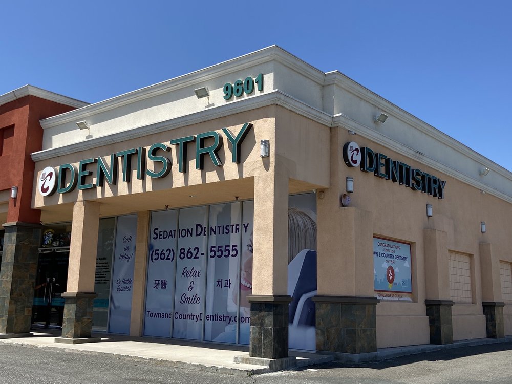 image of business Town & Country Dentistry