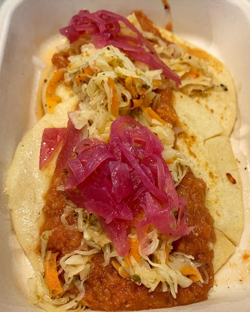 El Merkury at the Market