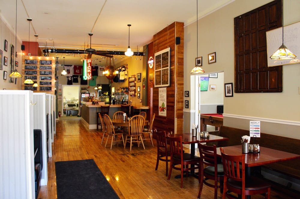 Parkway Pizza 58 Photos & 95 Reviews Pizza 4359 Minnehaha Ave