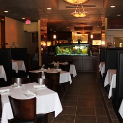 China Jade Bistro Closed 20 Photos 29 Reviews Chinese 7945 Photo Of China Jade Bistro Potomac Md United States Dining Room