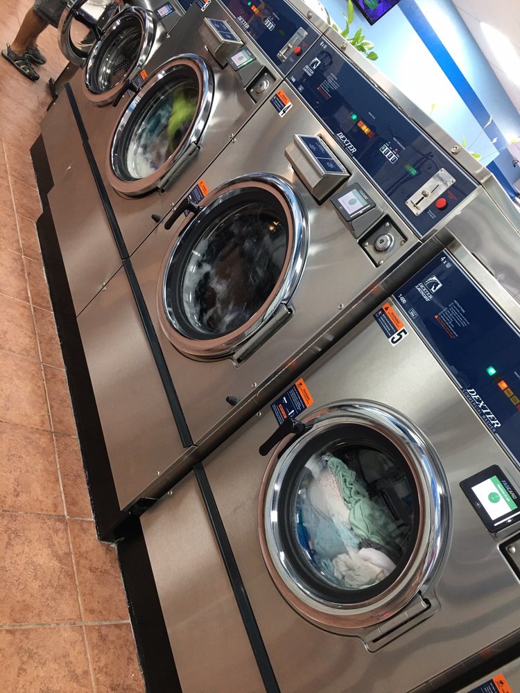 Wash & Go Laundry Mat