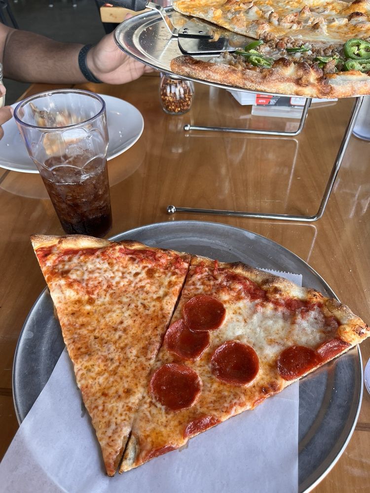 Halo Pizzeria