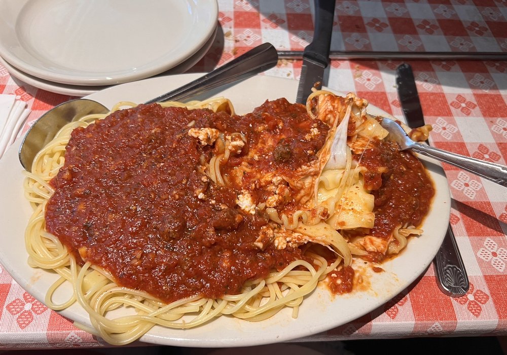 Filippi's Pizza Grotto - Norco