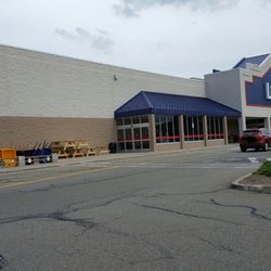 Lowe S Home Improvement 11 Photos 29 Reviews Hardware Photo Of Lowe S Home Improvement Piaway Nj United States