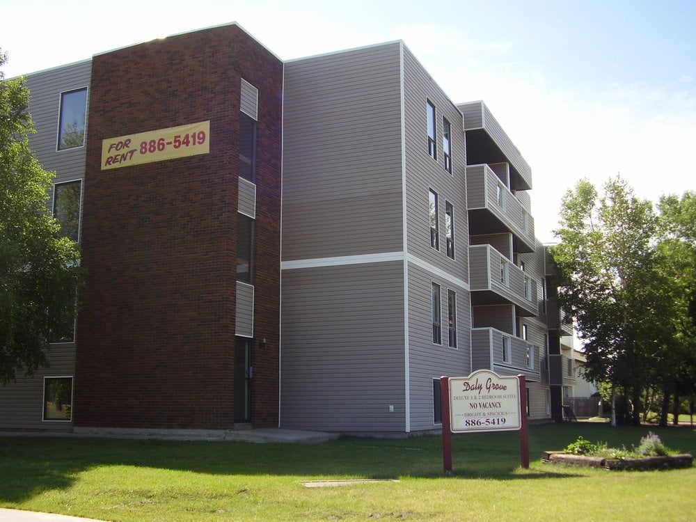 Daly Grove Apartments