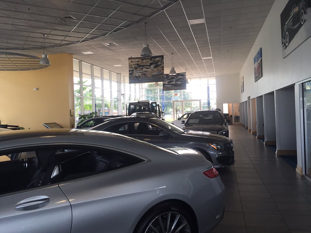 Mercedes Benz Of Novi 26 Photos 29 Reviews Car Dealers 39500 Mercedes Benz Of