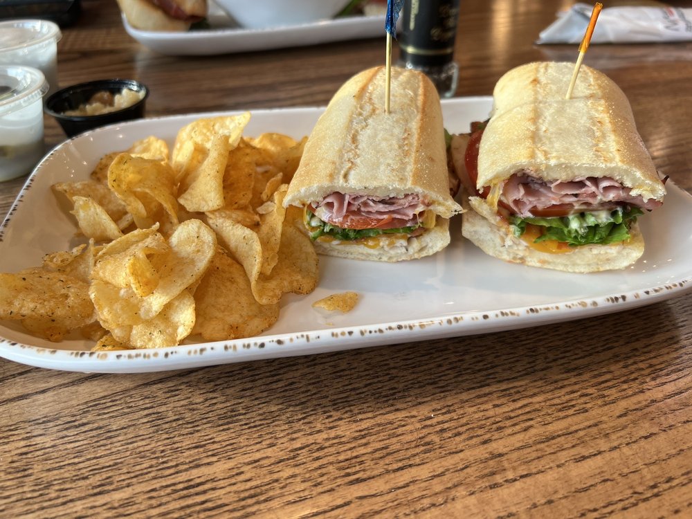 Newk's Eatery