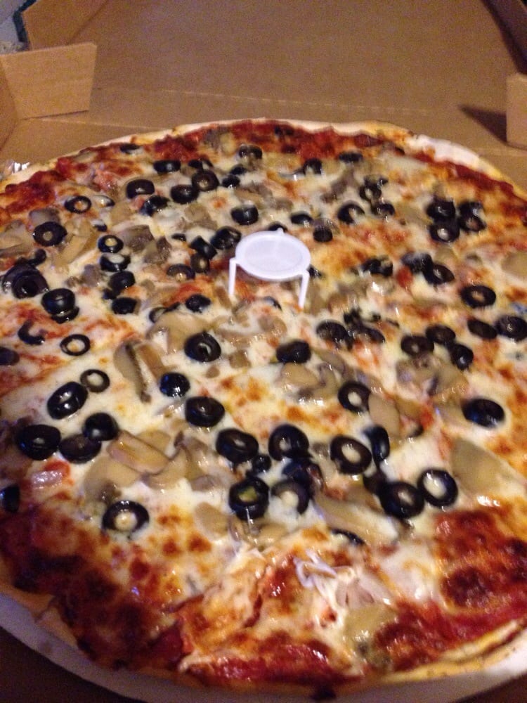 Ned’s Pizza 28 Photos & 84 Reviews Pizza 3246 S 27th St