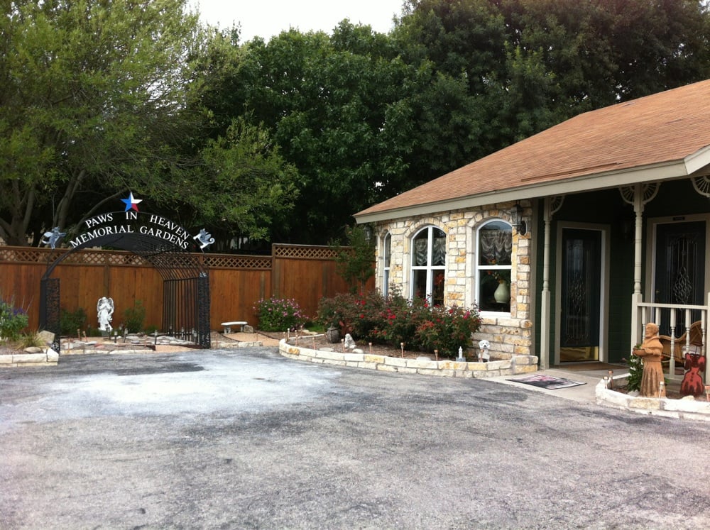 Paws In Heaven Pet Crematory 10 Photos & 34 Reviews Pet Services 2106 Sattler Rd, New