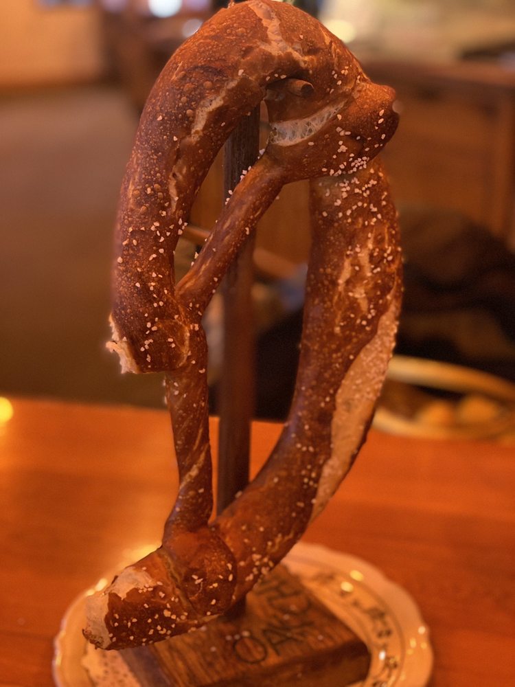 Oak Chalet Restaurant Oak Chalet Restaurant