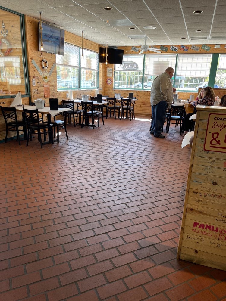 Crazy Crab Seafood & Grill