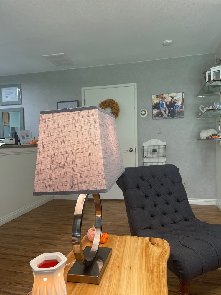 image of business DosSantos Dental