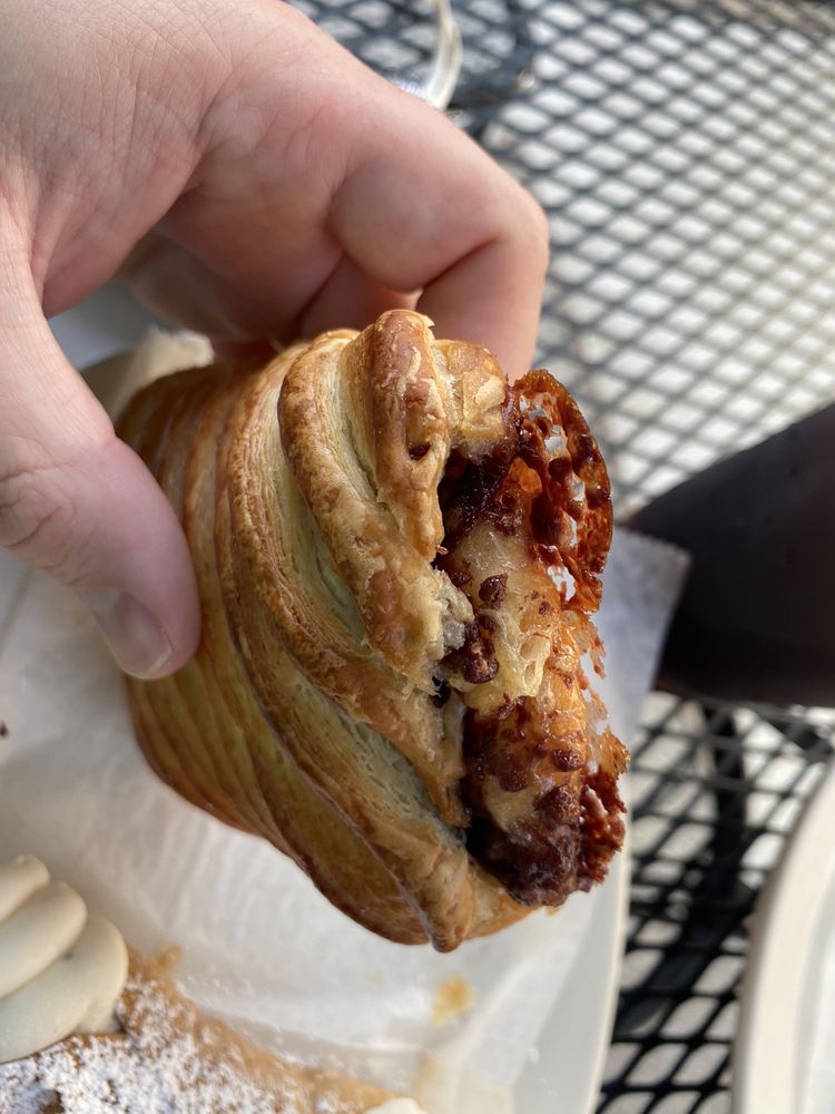 La Dolce Vita Courthouse Bakery