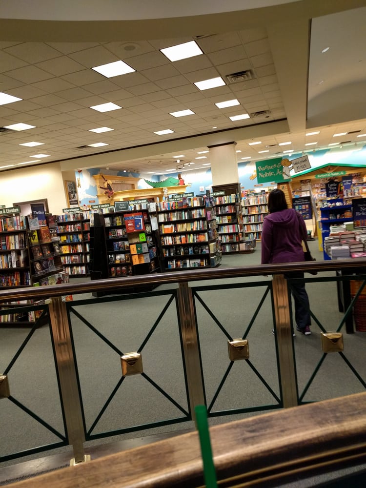Barnes & Noble 32 Reviews Bookstores 7685 W Bell Rd, Peoria, AZ