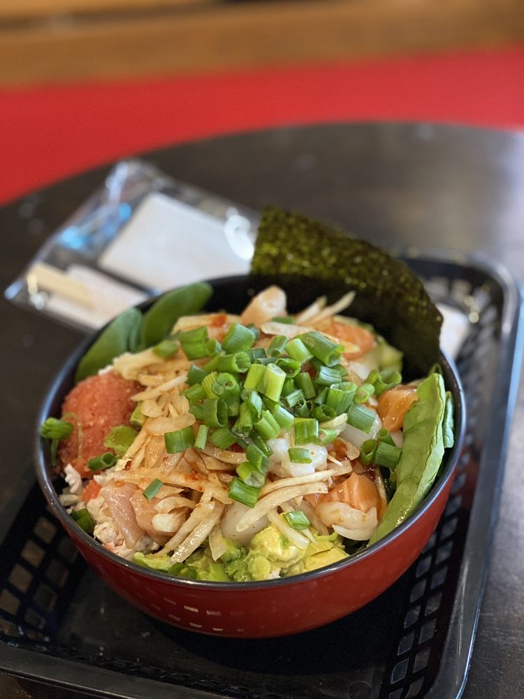 Luv Fish Poke’ Bowls