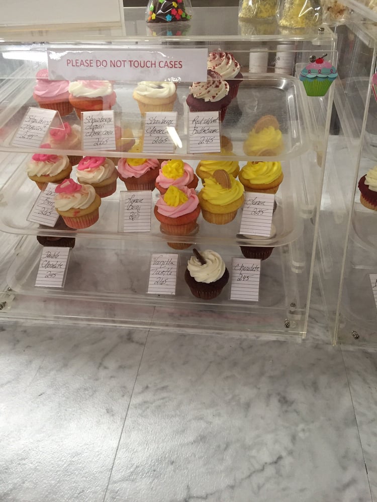 Unique Cakes by Miss Margaret Cupcakes 1520 S Main, Pine Bluff, AR