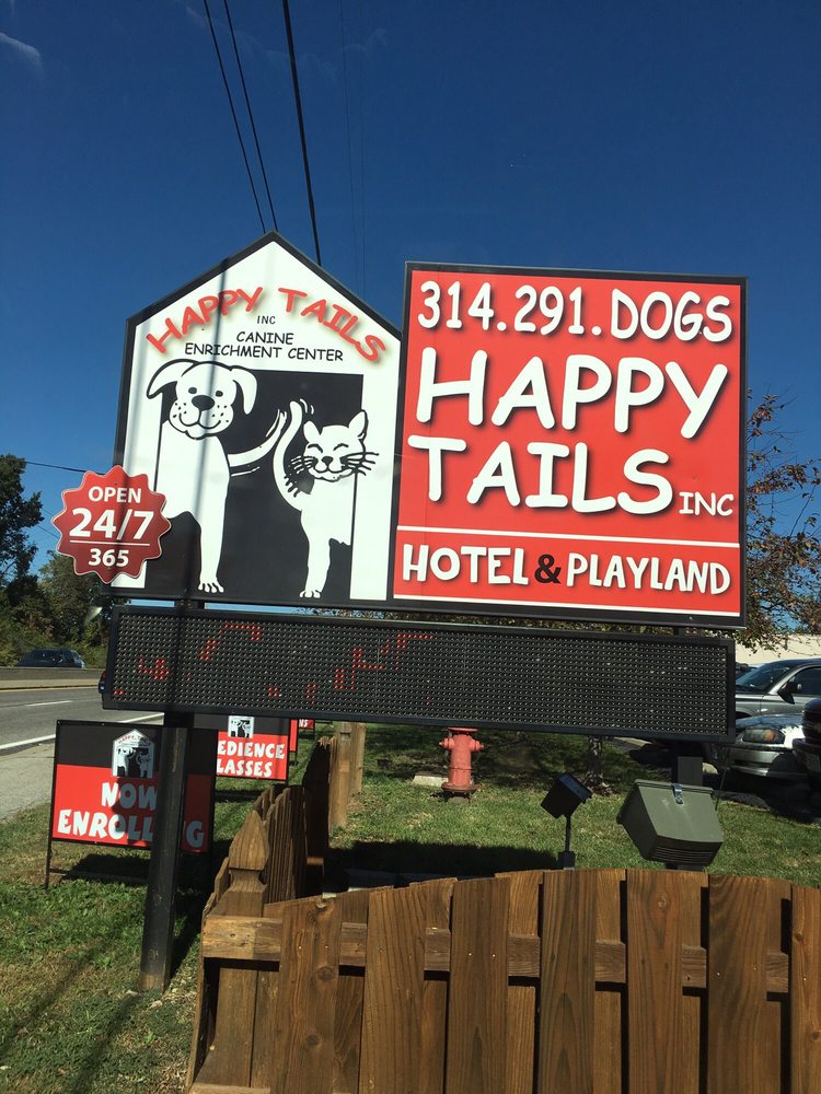 Happy Tails Hotel & Playland 28 Reviews Pet Sitting 2920 N