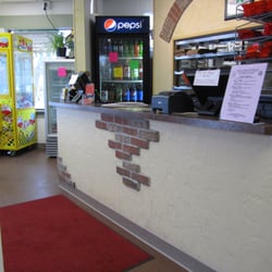 Tammys On Broadway 13 Photos 23 Reviews Pizza 3984 Photo Of Tammys On Broadway Grove City Oh United States Counter