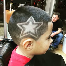 Who S Next Barber 15 Photos Men Hair Salons 20 24 Photo Of Who S Next Barber Queens Ny United States Star With Shape