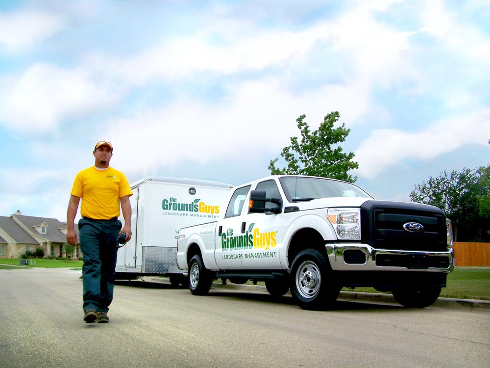 The Grounds Guys Of Sugar Land 10 Photos Landscaping The Grounds Guys Of Sugar