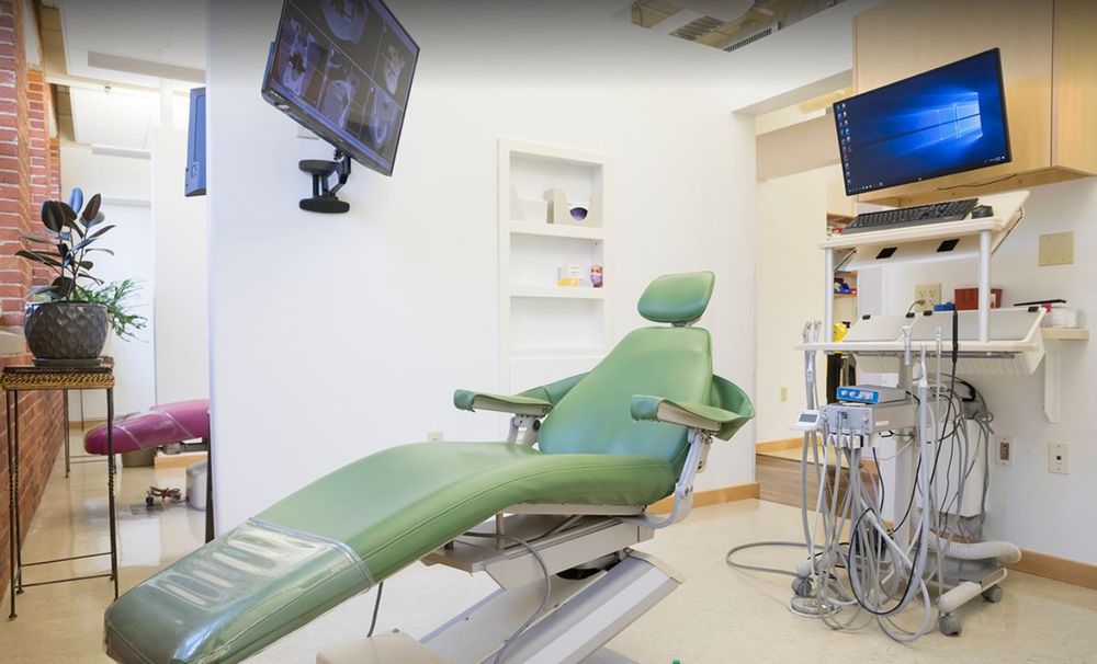 image of business Apex Dental Associates