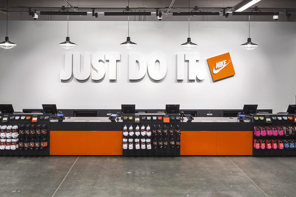Nike Factory Store 10 Photos Shoe Stores 1100 Cornerstone Blvd