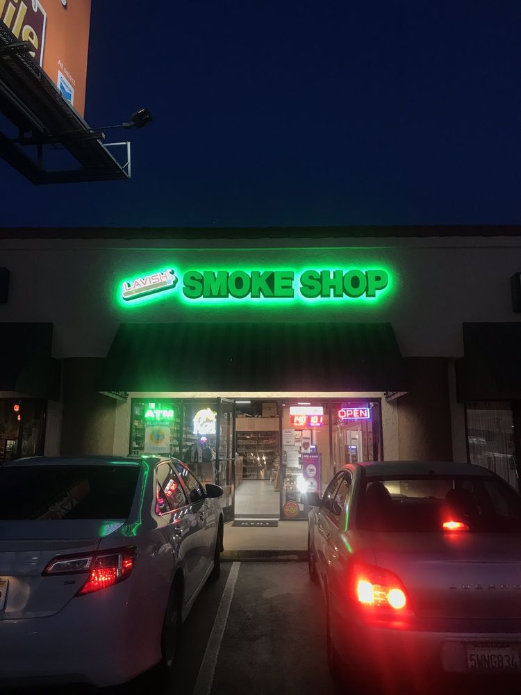 Lavish Smoke Shop