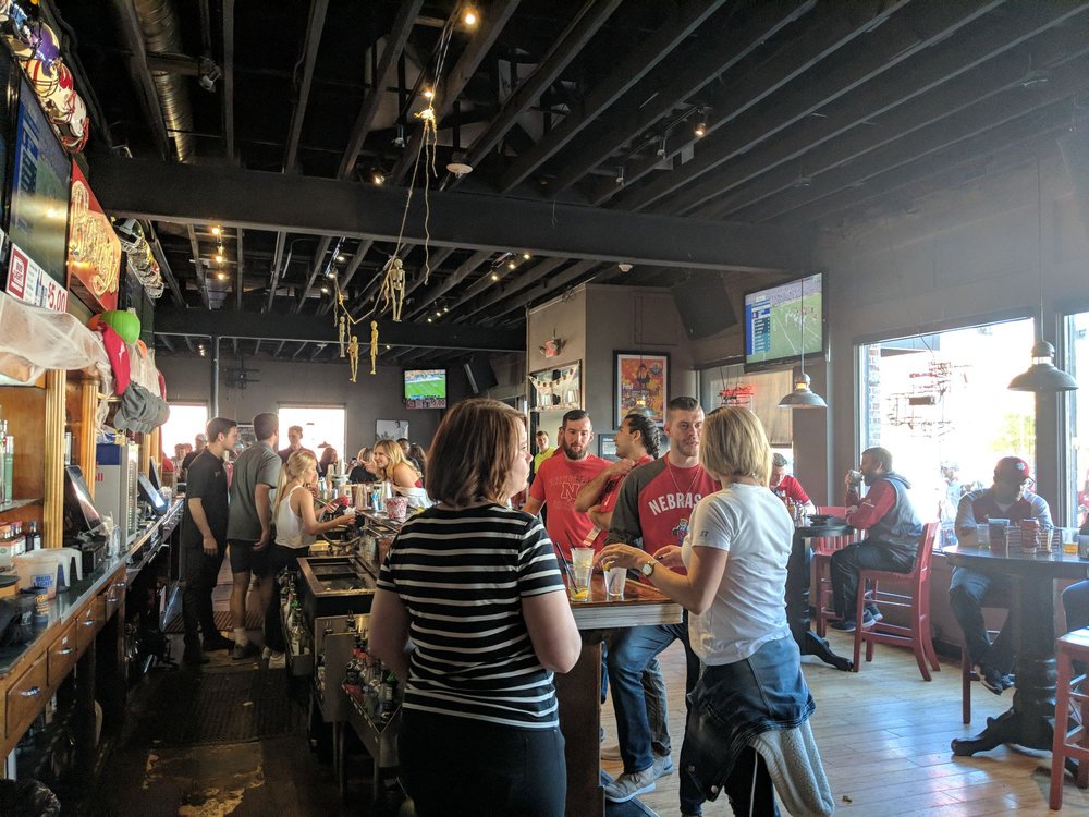 Barry's - The Nebraska Bar