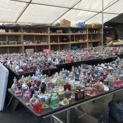 Aquaduck Fleamarket 15 Photos Reviews Flea Markets 700 Photo Of Aquaduck Fleamarket Brooklyn Ny United States Semi Used Perfume