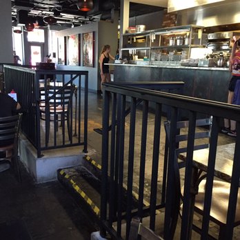 Lindy’s On 4th - 276 Photos & 403 Reviews - Burgers - 500 N 4th Ave ...