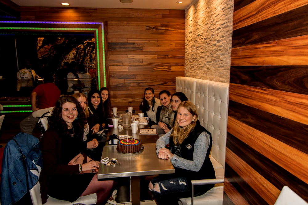 Zaaki Restaurant and Cafe