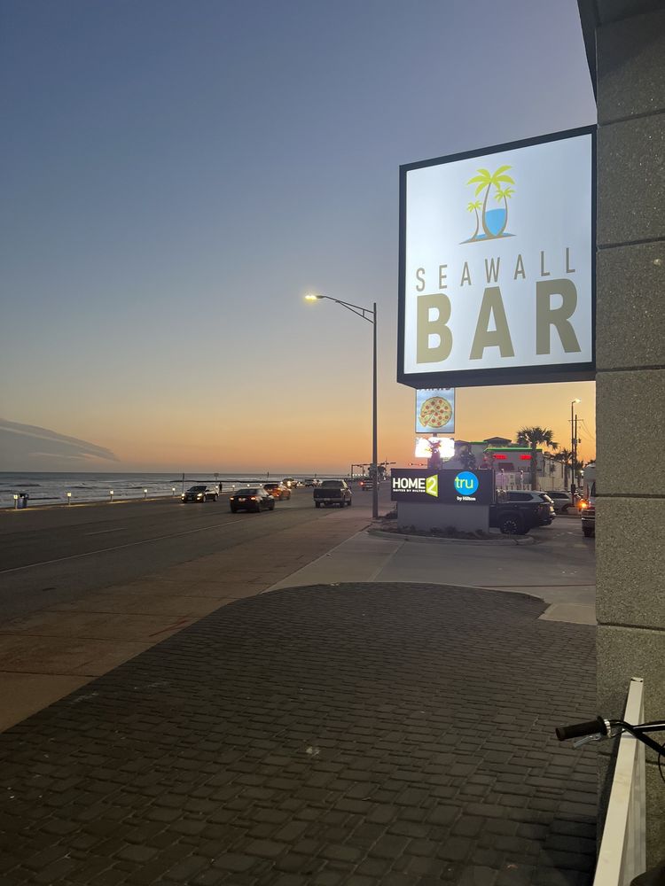 Seawall Bar