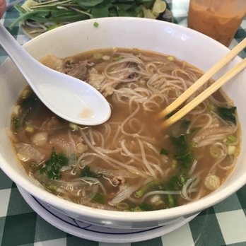 New Pho 140 Photos 173 Reviews Vietnamese 1036 E Anaheim St Photo Of New Pho Long Beach Ca United States