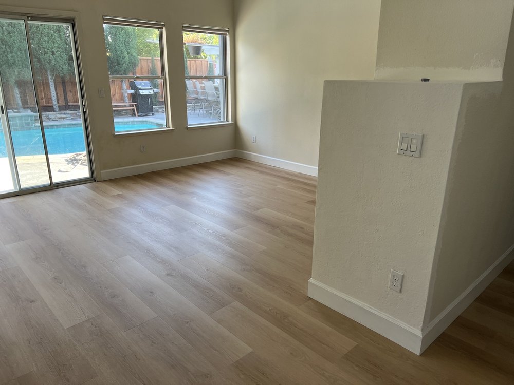 image of business Premiere Flooring