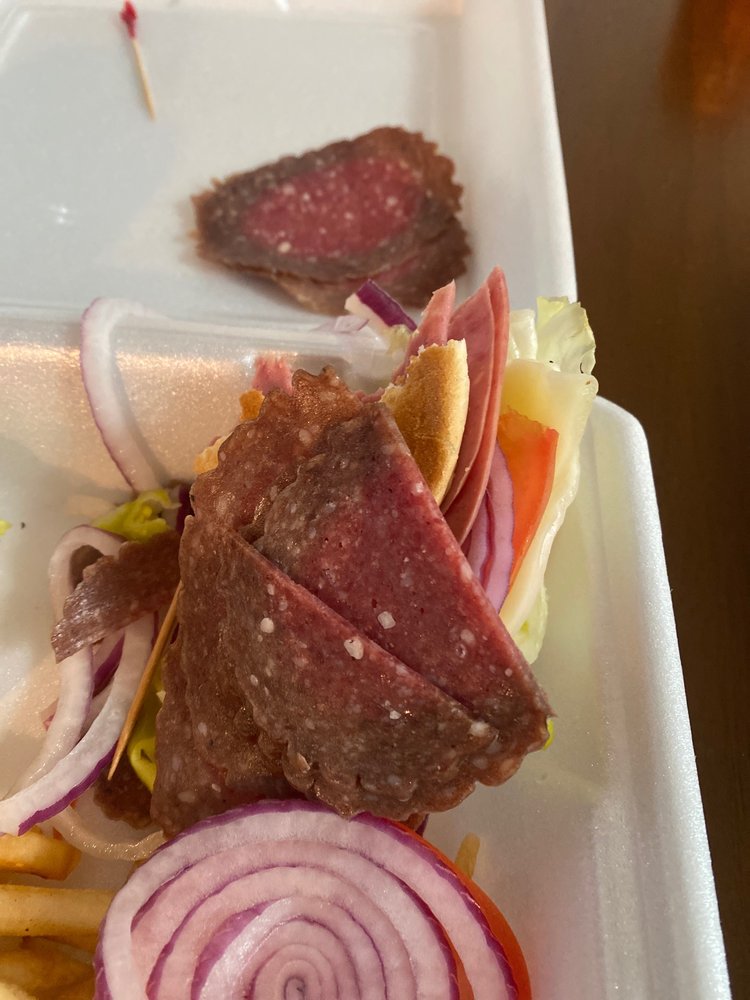 Famous Label's Delicatessen