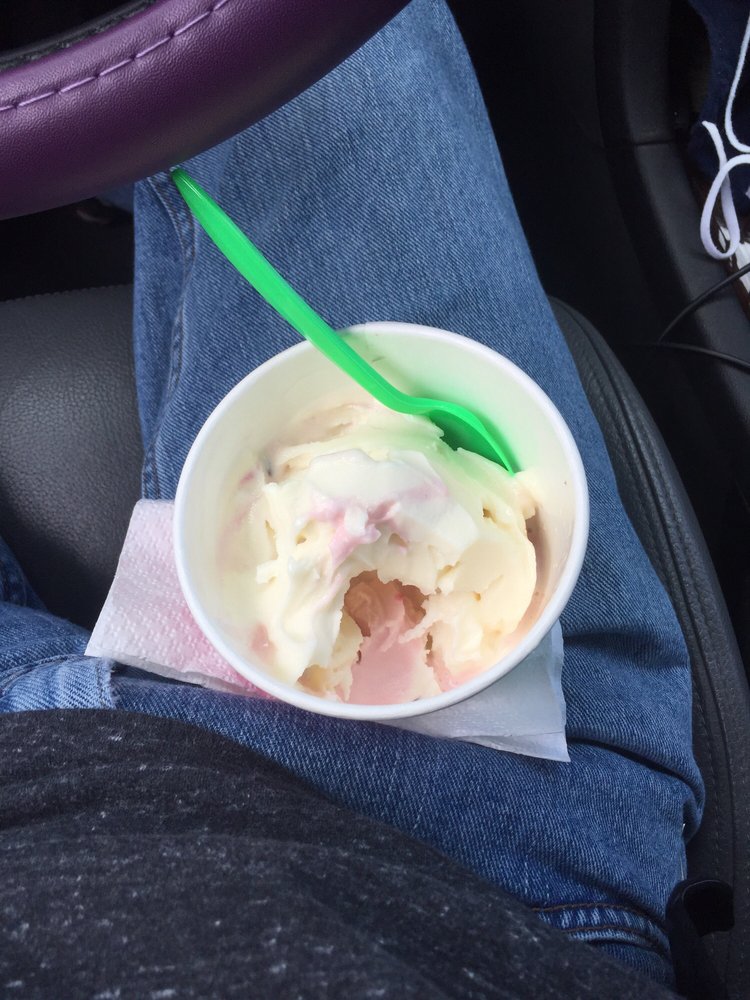 sweetFrog Premium Frozen Yogurt