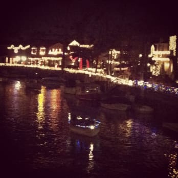 photo of naples canals long beach ca united states beautiful lights - Naples Long Beach Christmas Lights photo of naples canals long beach ca united states beautiful lights - Naples Long Beach Christmas Lights