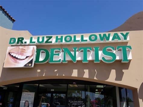 image of business Luz C Holloway, DDS