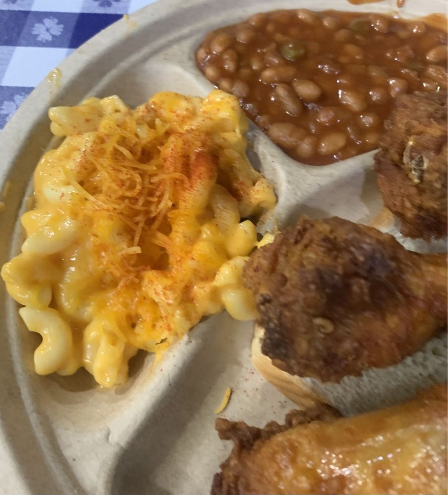 Gus's World Famous Fried Chicken